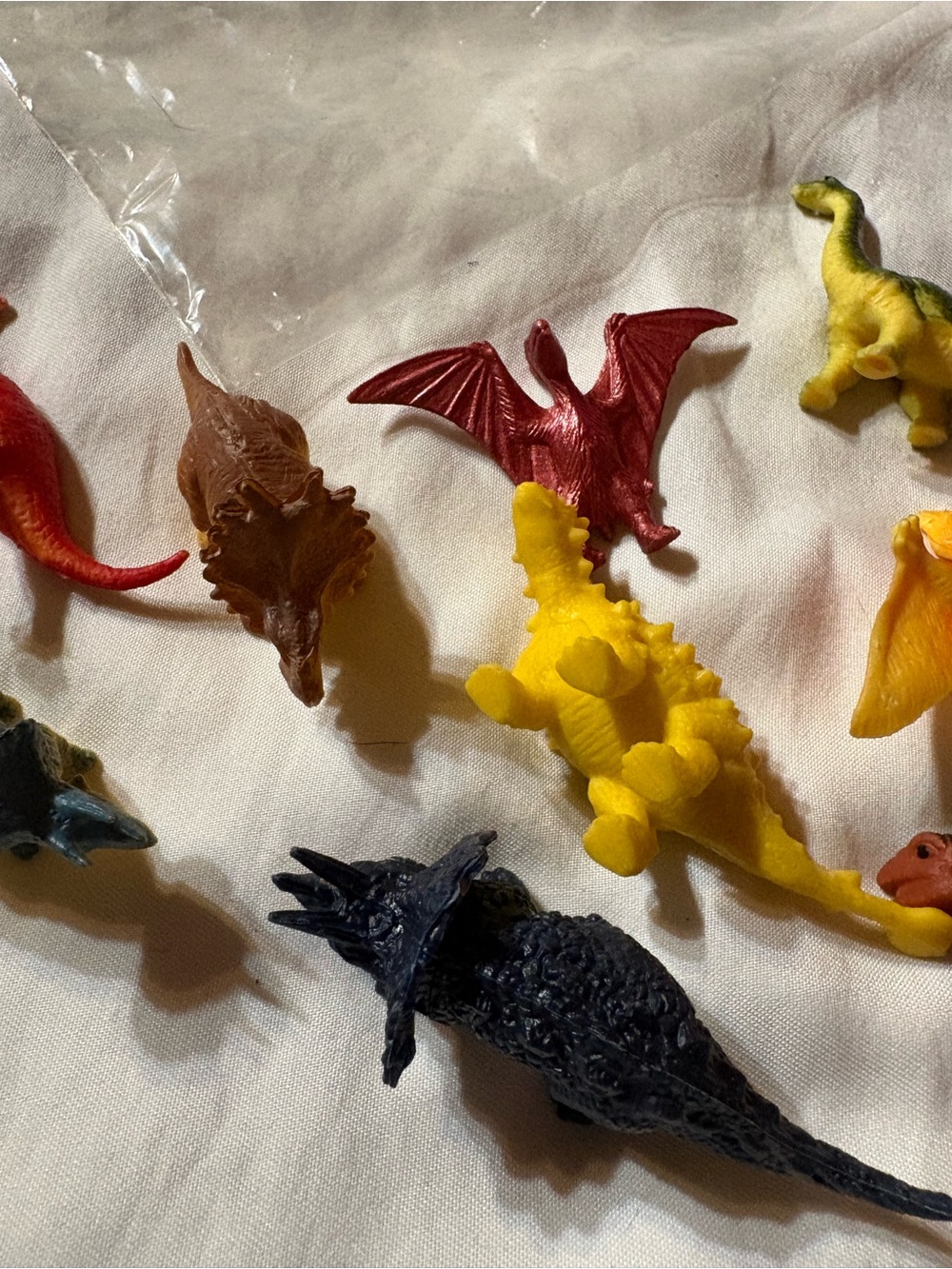 Assorted Colorful Reptile Toy Pack - Multicolor - Picture 2 of 8